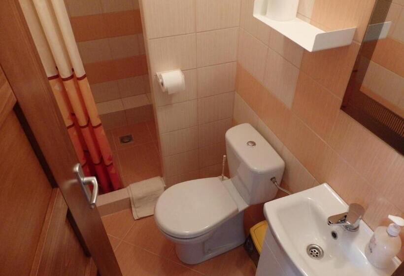 膳宿费 Pivnička Pod čachtickým Hradom