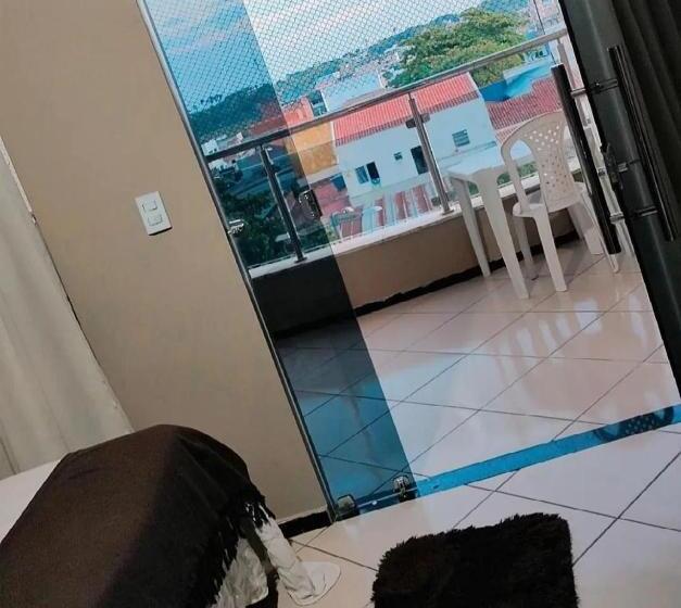 بنسيون Pousada Central