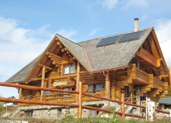 Pensiunea Rustic Ghetar