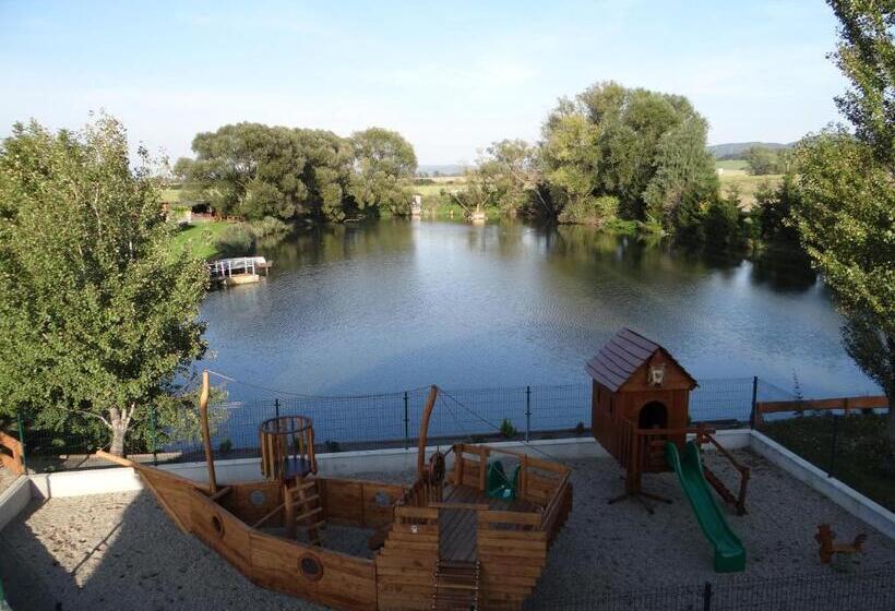 פנסיון Rybárska Bašta A Penzión Dobys