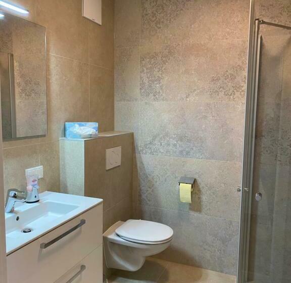 بنسيون Stockers Kleines Dorf