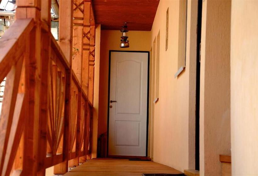 ペンション Tornácos Vendégház