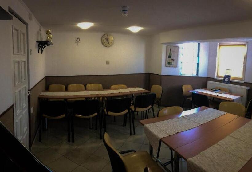 ペンション Tornácos Vendégház