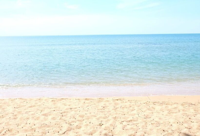 펜션 Vanavaree Resort