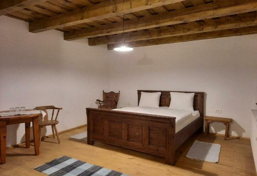 פנסיון Veseud11