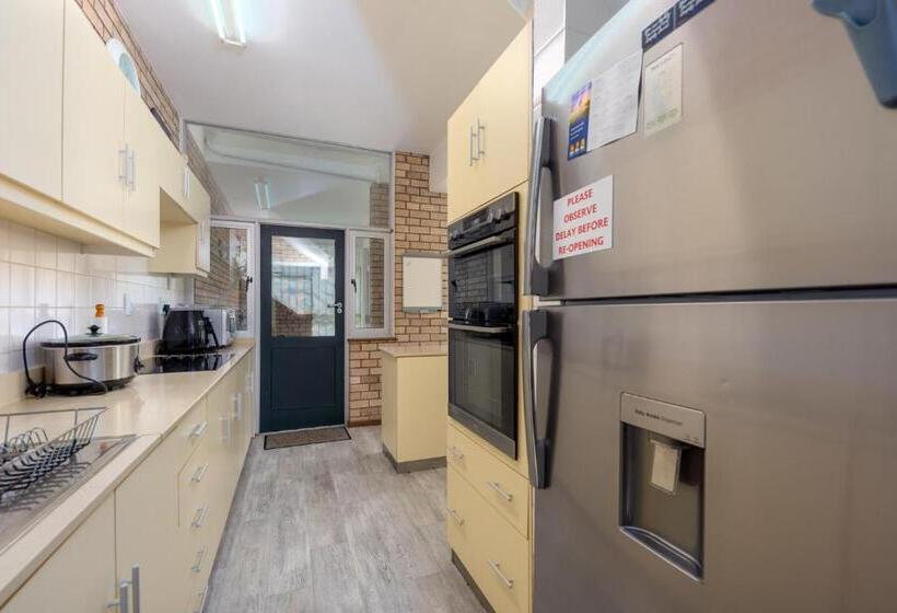 بنسيون Vic Bay Beach House