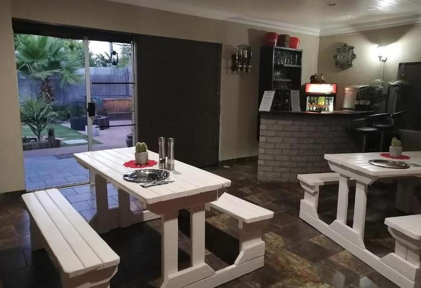 بنسيون Villa Mariss Guesthouse