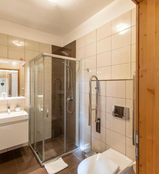 펜션 Zámecký Dvůr černousy