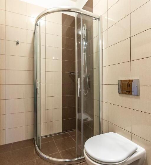 펜션 Zámecký Dvůr černousy