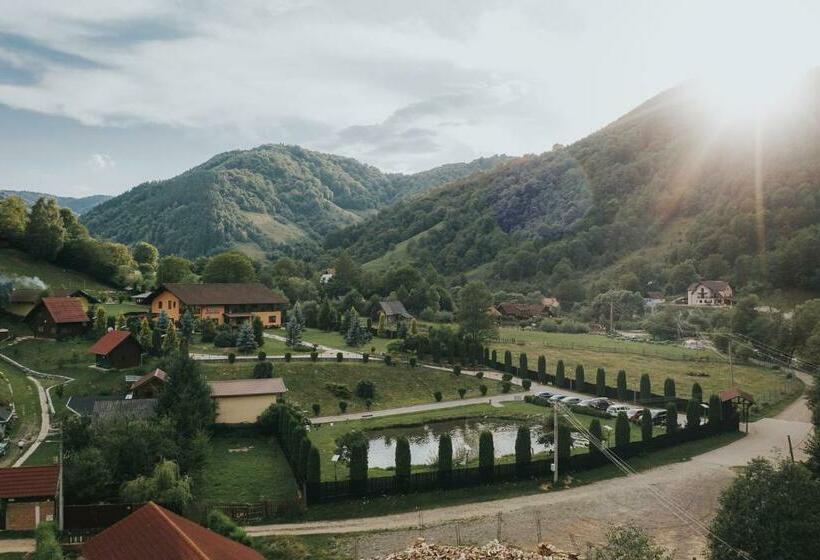 Pensiunea Rau Sadului