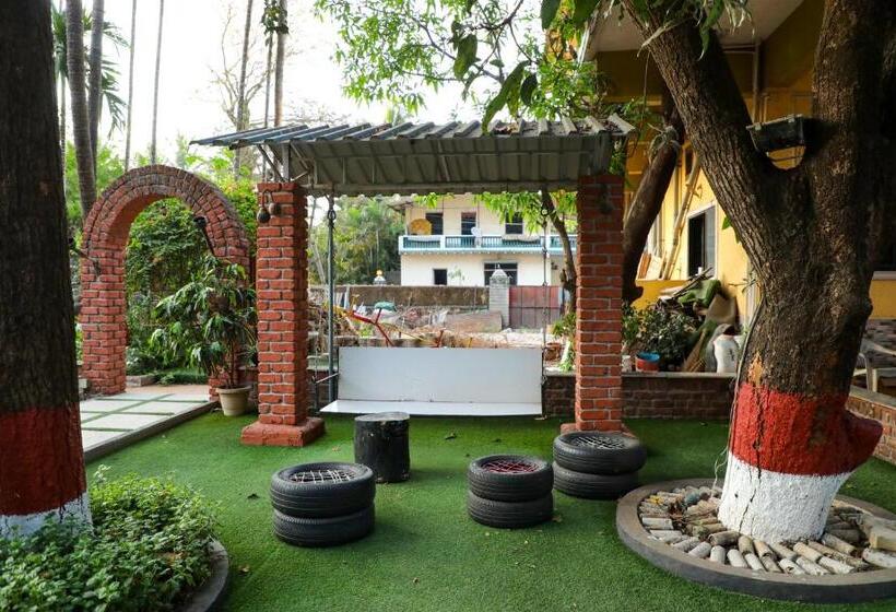 リゾートホテル Jogalekar Cottage Alibaug
