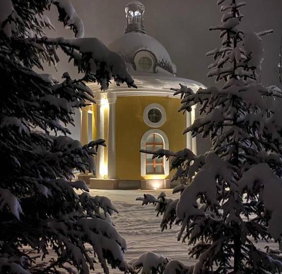 渡假胜地  Kamyanka