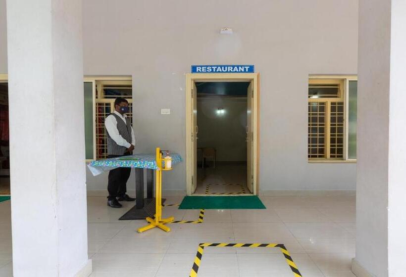 Курорт Kstdc Hotel Mayura Shantala Halebeedu