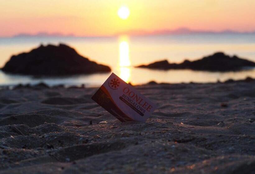 渡假胜地  Oon Lee Bungalows