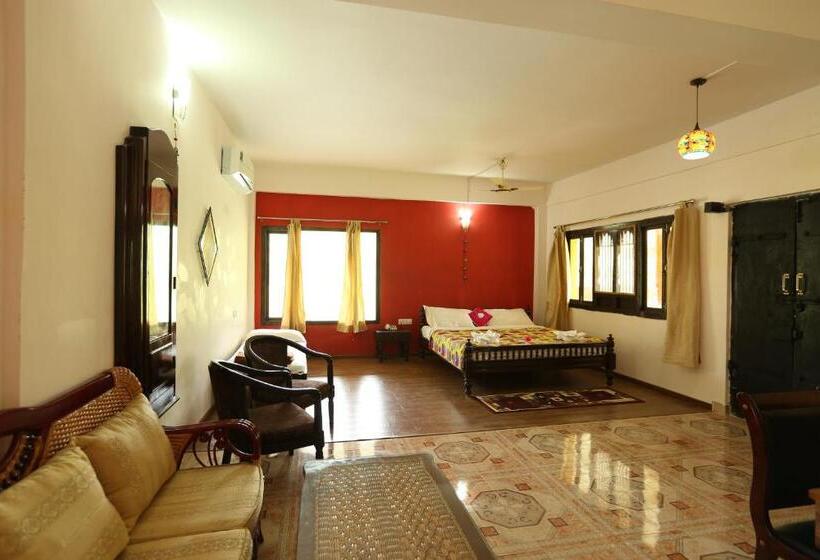 منتجع Sterling Palavelli Godavari