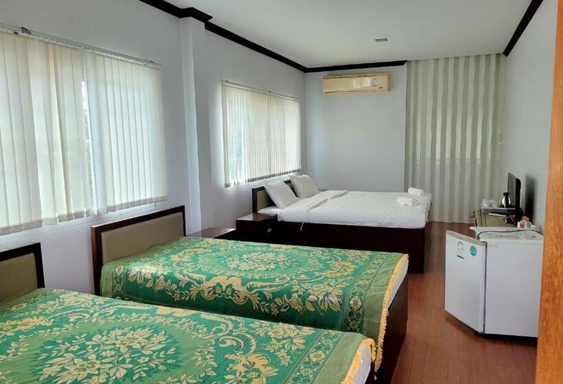 אתר נופש Tara Spa Ratchaburi