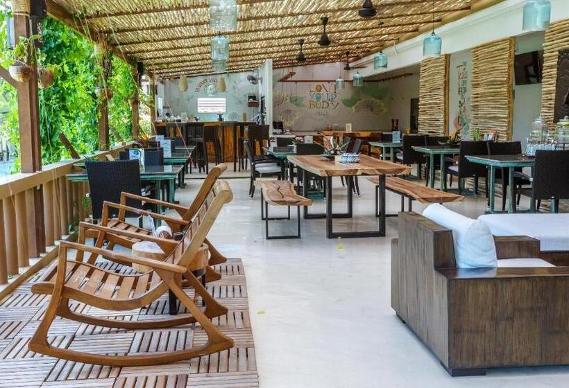 Курорт Thelifeco Wellbeing Phuket Detox Center And Vegan Hotel   Sha Plus