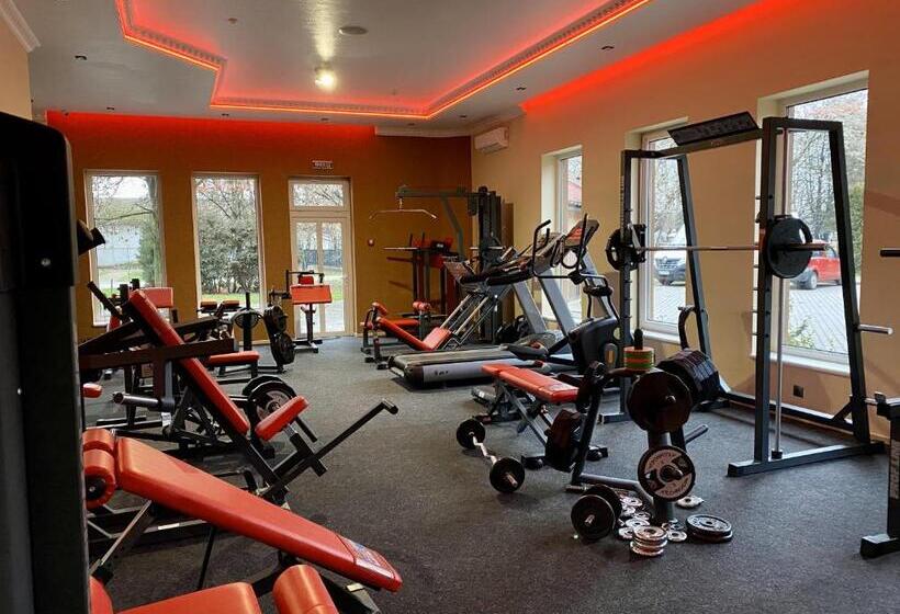 Sting Hotel & Event Palace