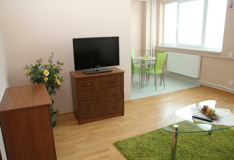 فندق صغير City Building