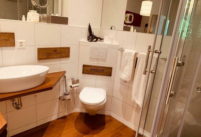 Общежитие Krone Sihlbrugg