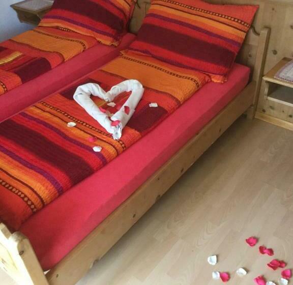 הוסטל Logis De La Licorne