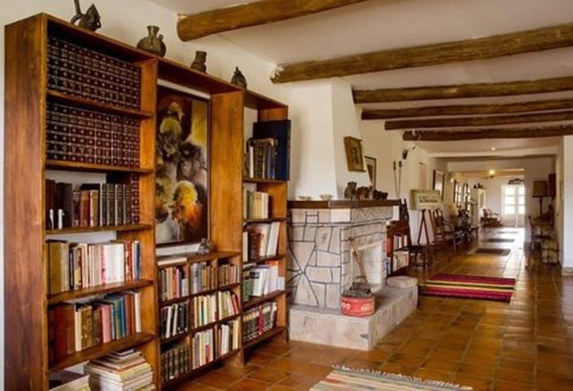 هاستل Tambo Sapalanchan