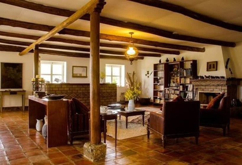 هاستل Tambo Sapalanchan