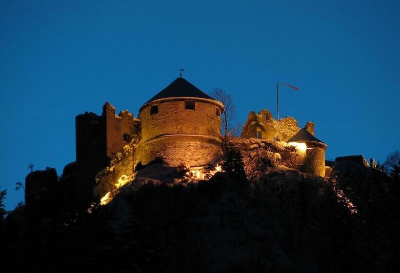 ベッドアンドブレックファースト Alpenmotel Säuling