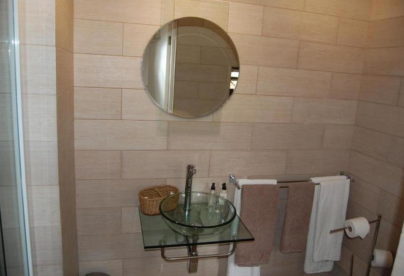 Bed and Breakfast Maple Manor