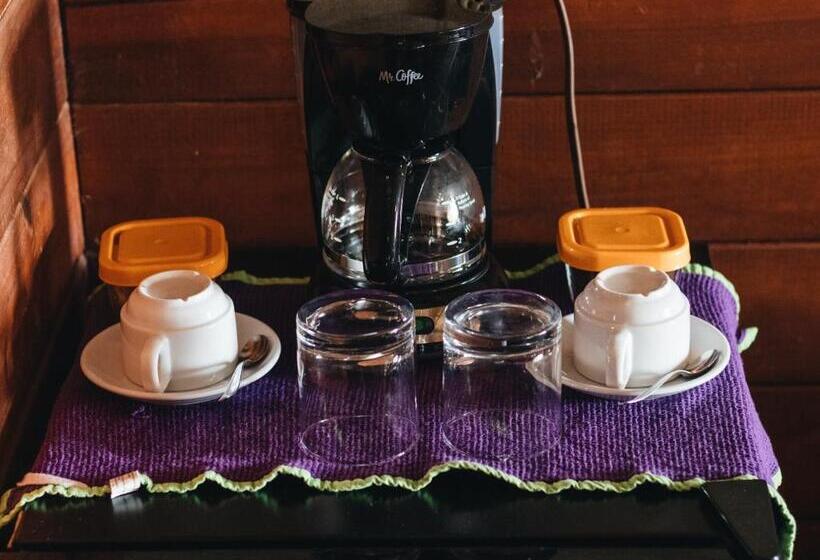 ベッドアンドブレックファースト Surf Break At Paunch