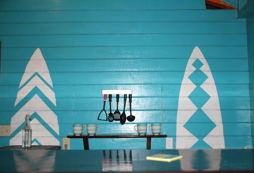 민박 Surf Break At Paunch