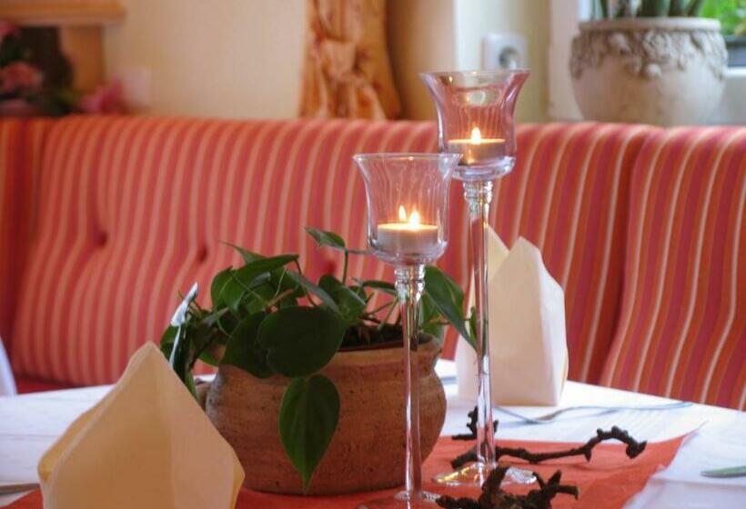 Der Westerwaldwirt Hotel Landhaus   Stähler