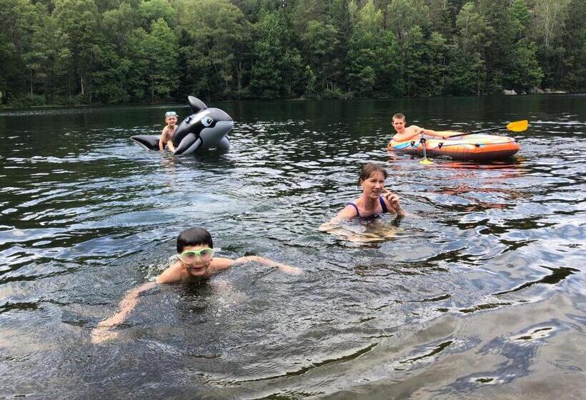 צימר Finas Torpgård B&k