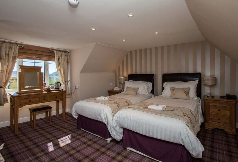 Glen Clova Hotel & Luxury Lodges