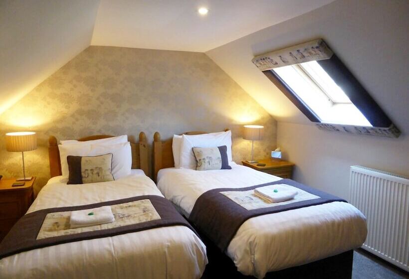 Glen Clova Hotel & Luxury Lodges