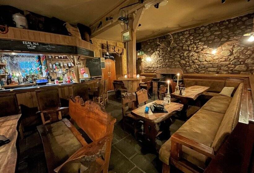 Glen Clova Hotel & Luxury Lodges