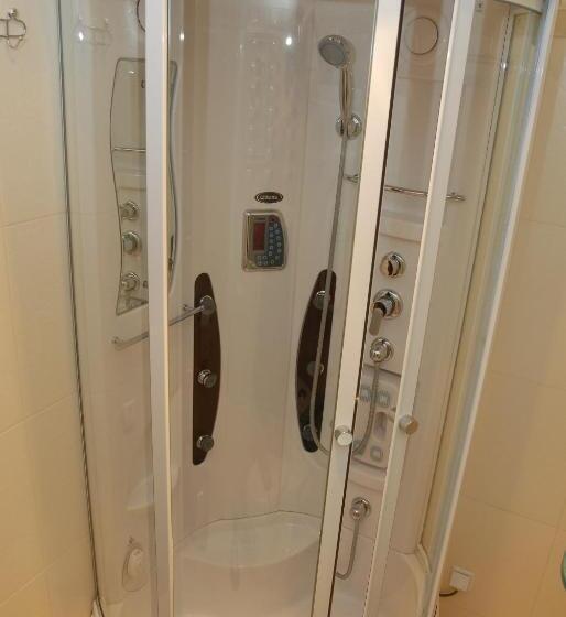 هتل туристично розважальний комплекс стіжок