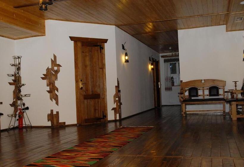 هتل туристично розважальний комплекс стіжок