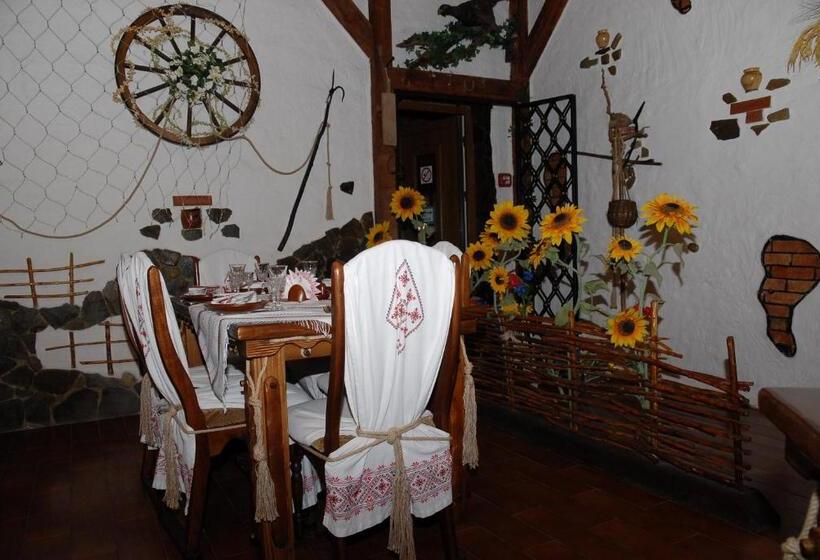 هتل туристично розважальний комплекс стіжок