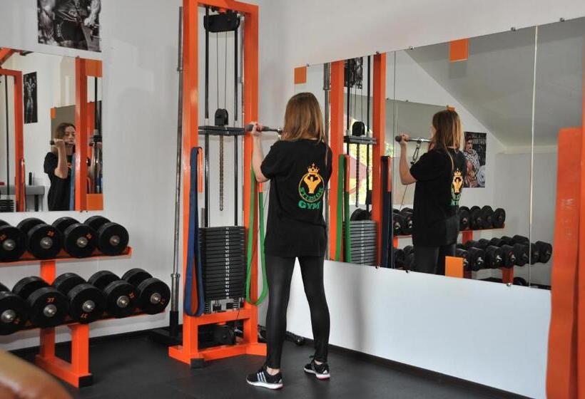 هتل туристично розважальний комплекс стіжок