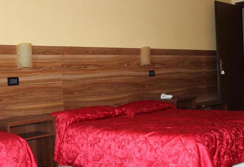 酒店 Albergo Carpino