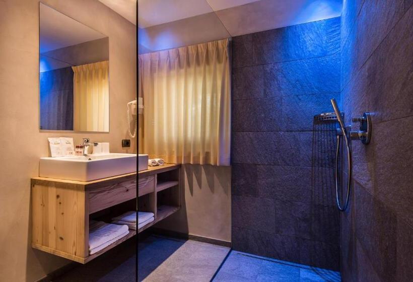 ホテル Albergo Posta Pederoa