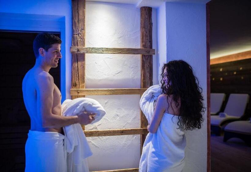 ホテル Albergo Posta Pederoa