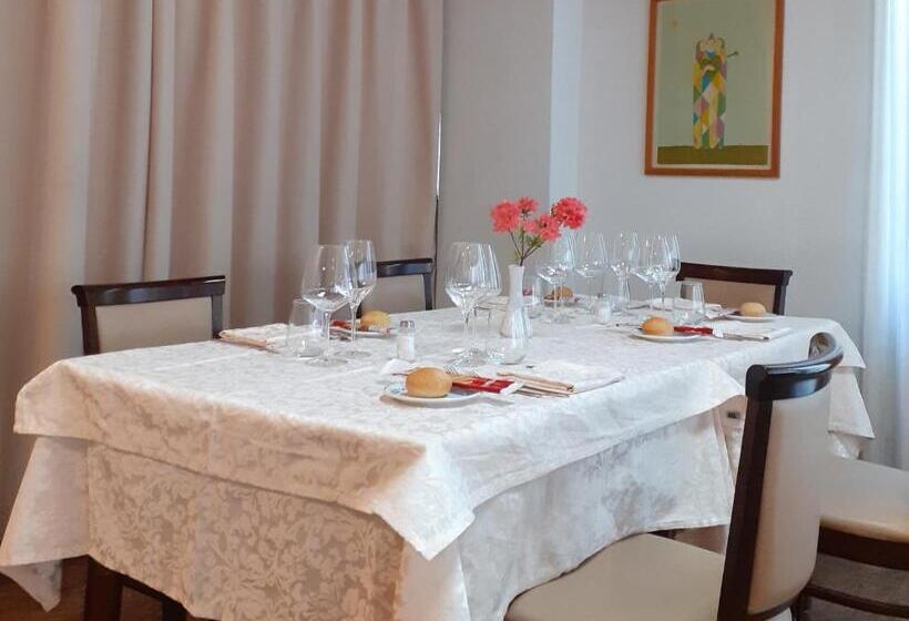 בית מלון כפרי Albergo Ristorante Cicin
