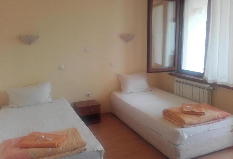 فندق Aleksievata Kashta