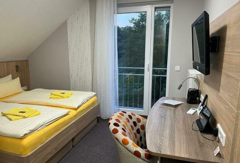 Отель Am Steinertsee