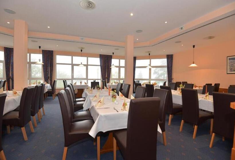 호텔 Am Wald  Garni