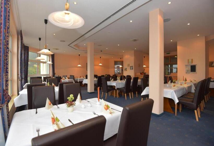 호텔 Am Wald  Garni