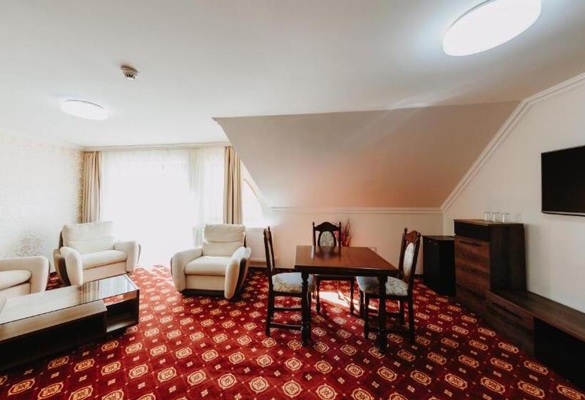 فندق Aries Vârtop