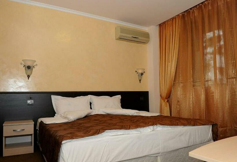 בית מלון כפרי Balkan